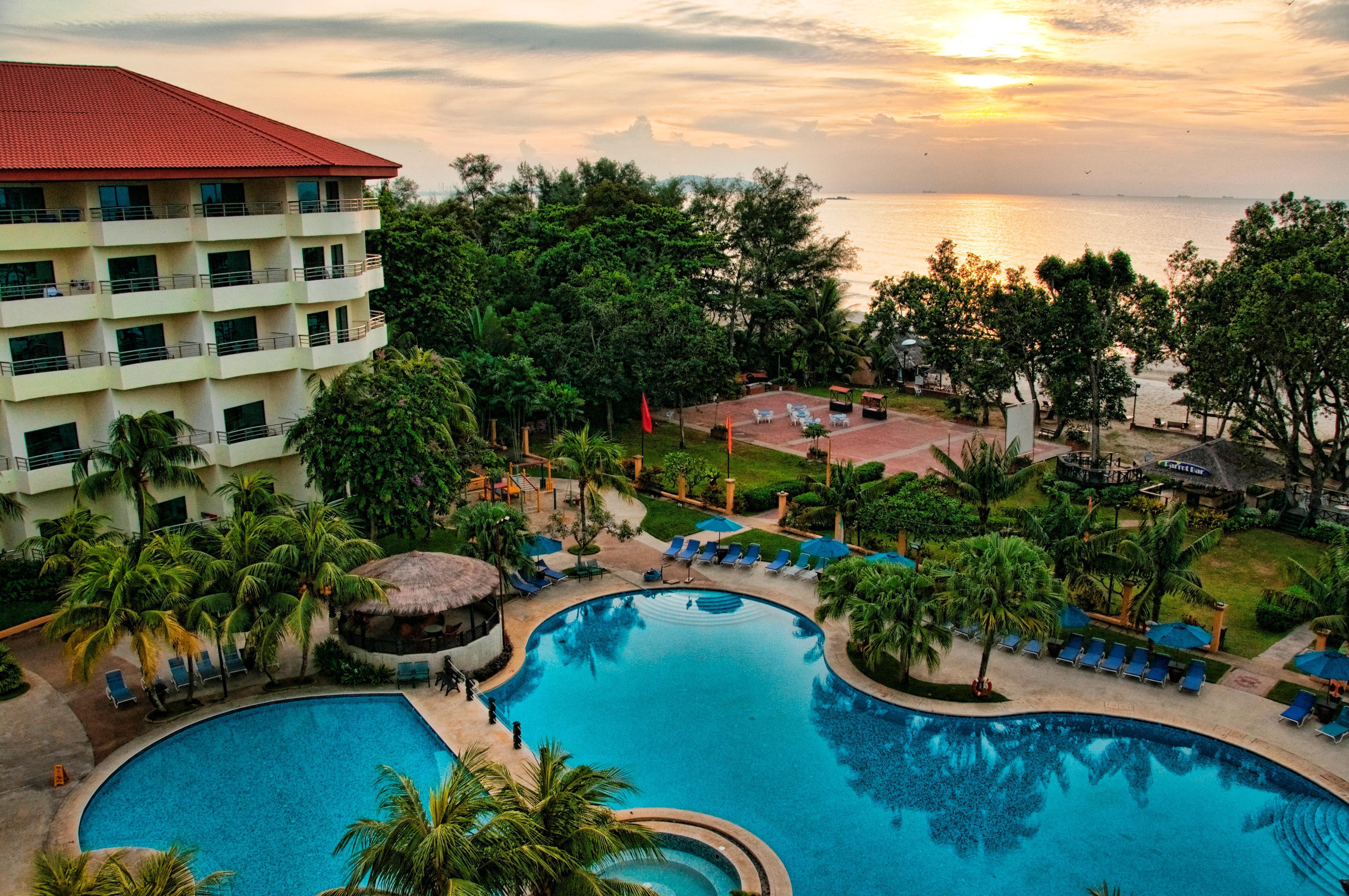 Swiss-Garden Beach Resort, Kuantan Exterior photo