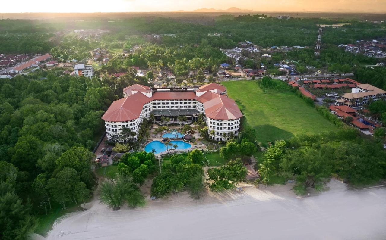 Swiss-Garden Beach Resort, Kuantan Exterior photo